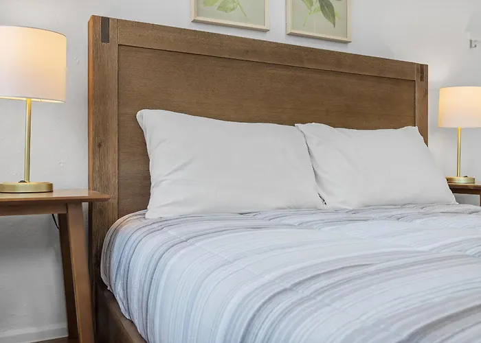 Shadyside 1a Bright And Stylish Private Bedroom With Shared Bathroom Privatunterkunft Pittsburgh